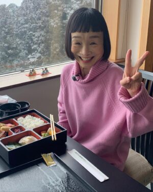 Donguri Instagram - テレビ東京
3月18日（金）
8：00～8：15（前編）
3月21日（月）
8：00～8：15（後編）

有名旅行ガイド「地球の歩き方」とコラボする、
京都御朱印ツアー！

是非ご覧いただけると嬉しいです！

京都のお寺を特別な日に巡る特別が満載のツアー！　何が特別かお楽しみに！

絶景見ながら精進料理！
このお花は何？
な、な、なんとー
虹が🌈見えた〜！

また、すぐに行きたくなるツアー！楽しかった！

ハーフタイムツアーズHP　https://www.halftime-tours.jp/

写真は、メイクの大宅（オオヤ）さんが撮ってくださいました！

毎日奇跡❣️💕
今日も最幸最強❣️💕❤️