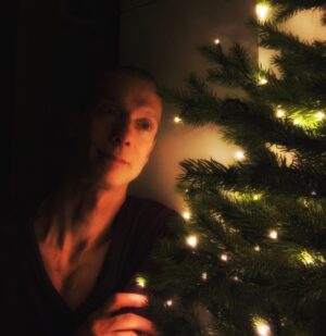 Doug Jones Instagram - In this new year, I pray we seek the light through any darkness, and may we continue our hope in dreams fulfilled. God bless your 2023.
.
#HappyNewYear #Happy2023 #newyearseve