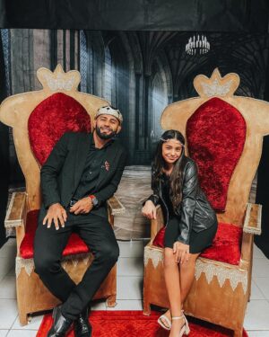Douglas Lima Instagram - Father daughter dance with my not so little princess 👸🏽❤️
Saidinha com essa princesa!