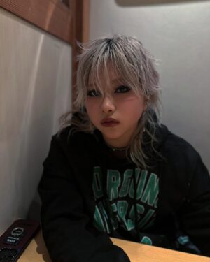 Doul Instagram - Peace n luv⚡️🖤

 #roarguns #Doul