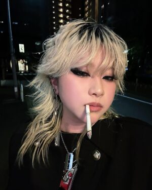 Doul Instagram - Bitch i just turned 21 💋 2024.5.17🍷

皆様がいるおかげで 素敵な毎日を過ごせています
Love my family 
Love DOOBRO
Love my friends
🖤