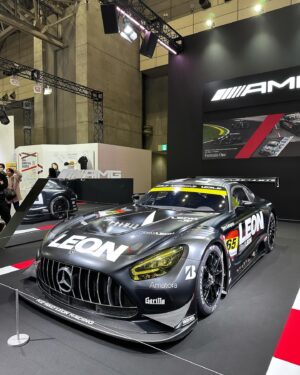 Doul Instagram - ''TOKYO AUTO SALON 2024'' 🙏🏻🖤🖤🖤

All magic...🥵🩶 Sakamoto shacho！！！！！！！🤘🏻

 #東京オートサロン2024 東京オートサロン #tokyoautosalon #car #japancar