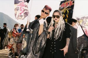 Doul Instagram - From JAPAN🇯🇵🇯🇵🇯🇵
【成人】 Congrats on this coming of age celebration🤘🏻🖤🤘🏻🖤

THANK U 💋

  #福岡 #成人式 

📷: @yuri_horie_
Hair @rento__nakamori