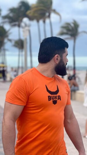Dovletdzhan Yagshimuradov Instagram - Сложнее всего начать действовать, все остальное зависит только от упорства.