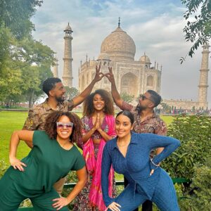 Dr. Meena Singh Instagram - Been waiting my whole life to see this wonder of the world with my entire family 🙏🏽 #singhforce
