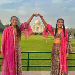 Dr. Meena Singh Instagram - Been waiting my whole life to see this wonder of the world with my entire family 🙏🏽 #singhforce