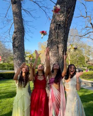 Dr. Meena Singh Instagram - While I wish I could #MakeItLastForever Anjali and her besties attended their last ever school dance 🥲🥹 Avani even got to crash. I hate it here but they are living their best so I guess that’s what it’s all about 🙄 #seniorprom