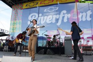 Drake Milligan Instagram - CMA FEST, y’all were INSANE at the Riverfront Stage today! We were finally able to finish what we started last year and it was worth every second of waiting⚡️

📸: McKenzie Floyd/@lmtouring
