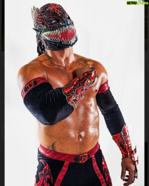 Dralístico Instagram - INGOBERNABLE 🔥🔥🔥🔥🔥 LFI 🇺🇸 mi lado  obscuro  AEW - DRALISTICO - YOU WILL BURN 🔥 #foto  #dragon  #aew #roh  #rampage  #aewcollision  #usa  Que  faceta les gusta más técnico o rudo 🔥🐉🩸🩸