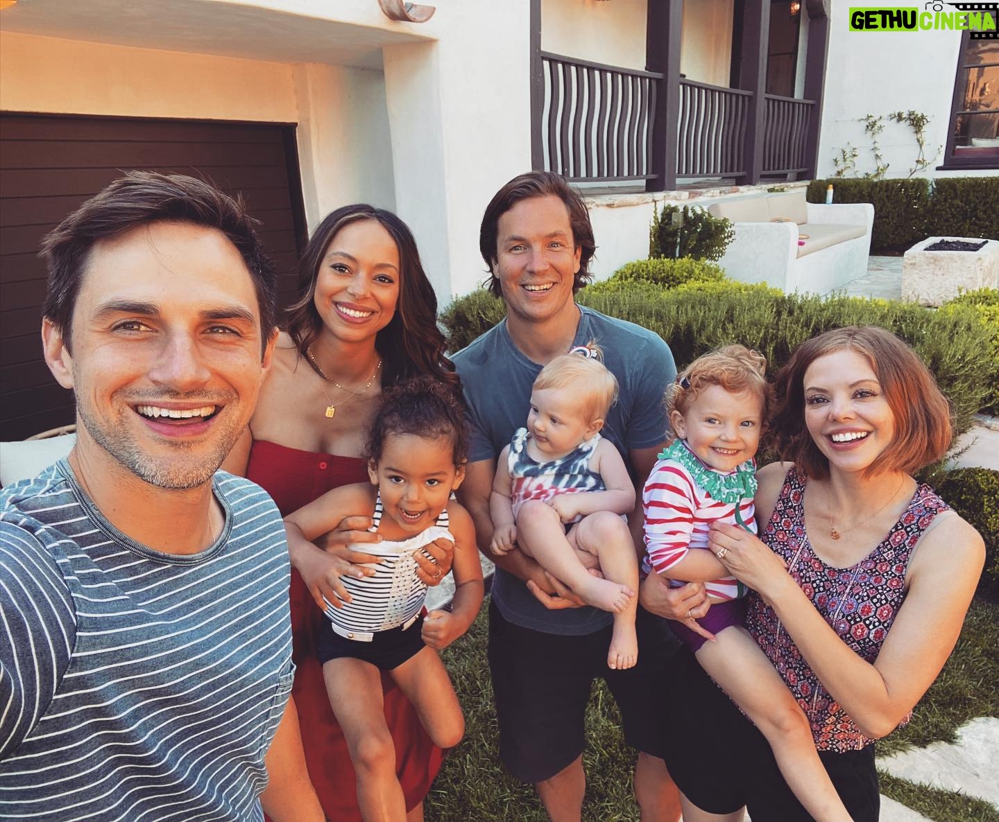 Dreama Walker - 581 Likes - Happy 4th from all of us that went to bed early and cursed the fireworks! šŗšøāļø
