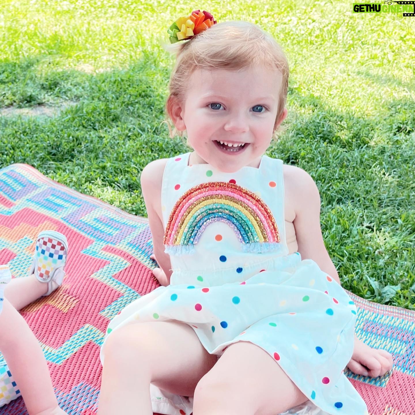 Dreama Walker - 614 Likes - Happy 3rd (!!!) birthday to the most magical little person. She is sunshine with curls, she has a heart of gold and I think sheās just extraordinary. I love you so so much, Hanalei. ššš