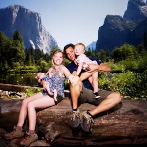 Dreama Walker Instagram - #tbt Yosemite valley floor, family of 4. Photo cred to @c_a_mc ‘s genius.