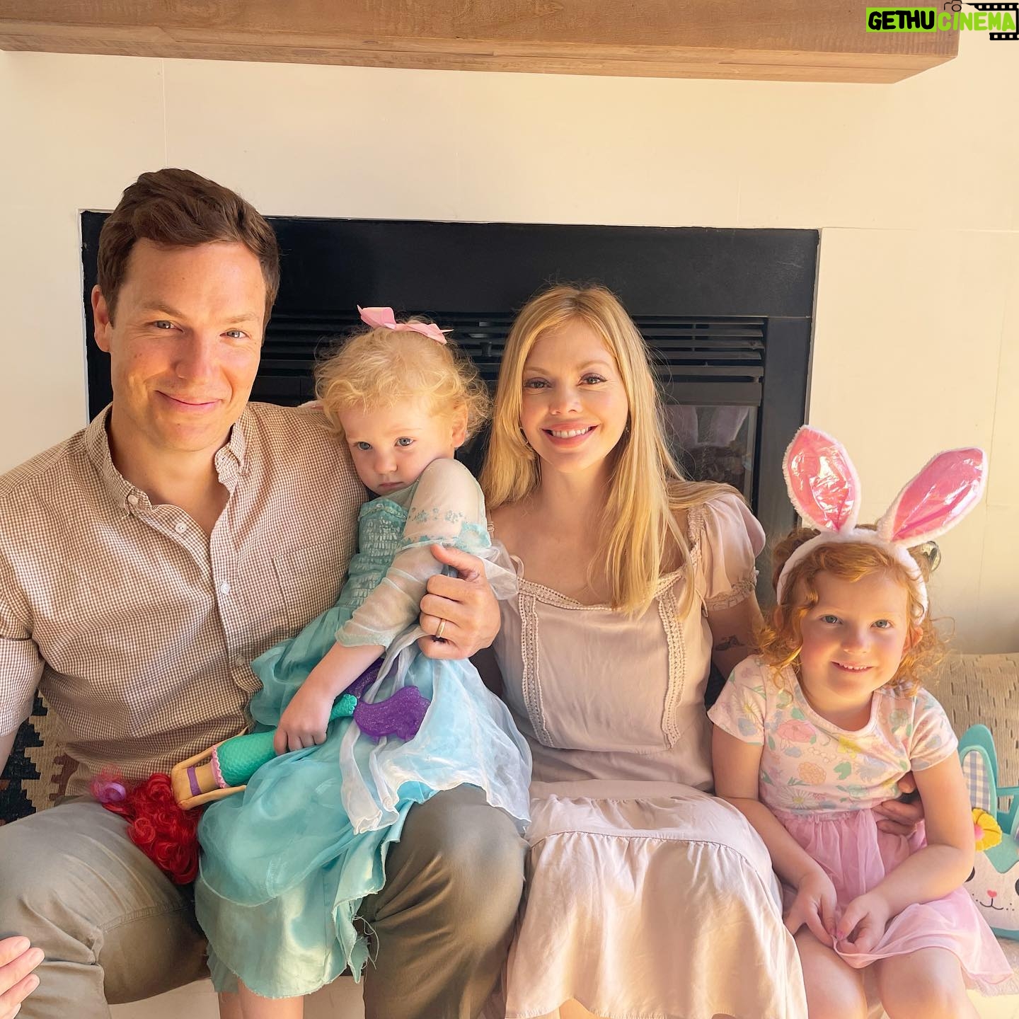 Dreama Walker - 668 Likes - Despite the fact that Brighton wouldnāt wear her Easter dress and I tripped over my Hanalei while I was vacuuming backwards (?) š We had a fantastic Easter. Hope everyone else also enjoyed this spring time version of sitting around eating lots of food plus candy and pastel. š£