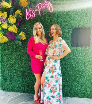 Dreama Walker Instagram - Sister from another mister. Love you girl @calibeets 💕