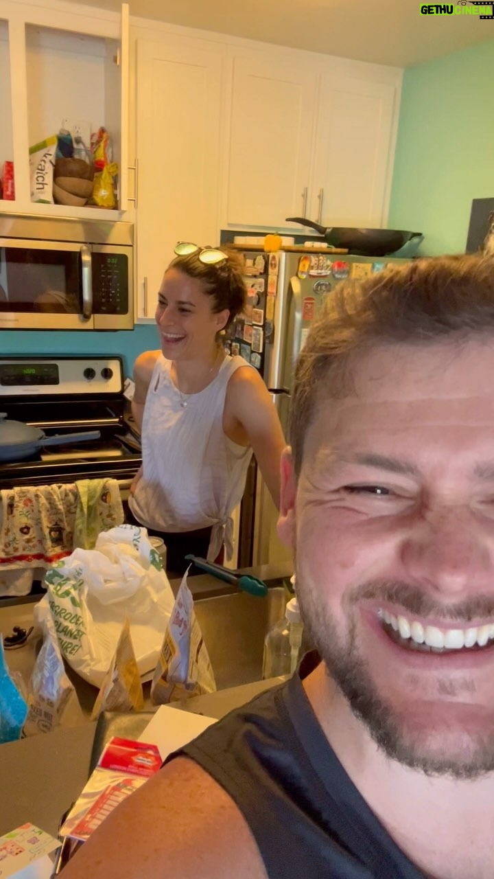 Drew Lynch - 164K Likes - Trying a new joke on my wife.
#comedy #standup #stutter #wife