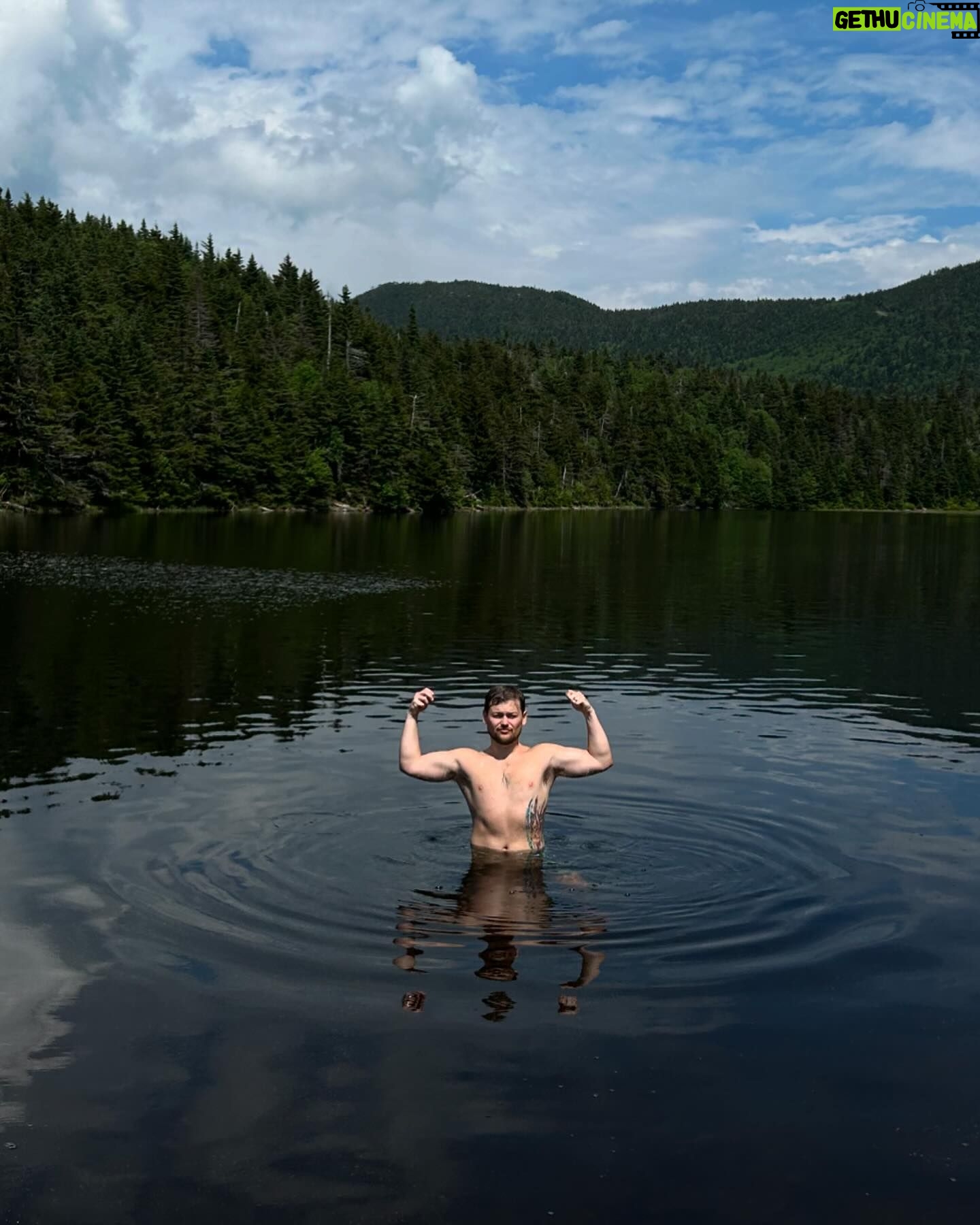 Drew Lynch - 6K Likes - -PHOTO LOCOMOTIVE-
Vermont is the best place to rest for three days before a European Tour…
1) Hiked a mountain to get to a lake
2) The security guard at the town general store
3) My wife trying to get me banned from Indiana
4) Vegan lunch
5) Just showing off the mountains… and also the ones behind me
6) Blocking a soccer shot with my butt
7) Looking out @glasshousevt
8) Looking in @glasshousevt
9) Early birthday present for my wife and I really don’t like the look in her eyes