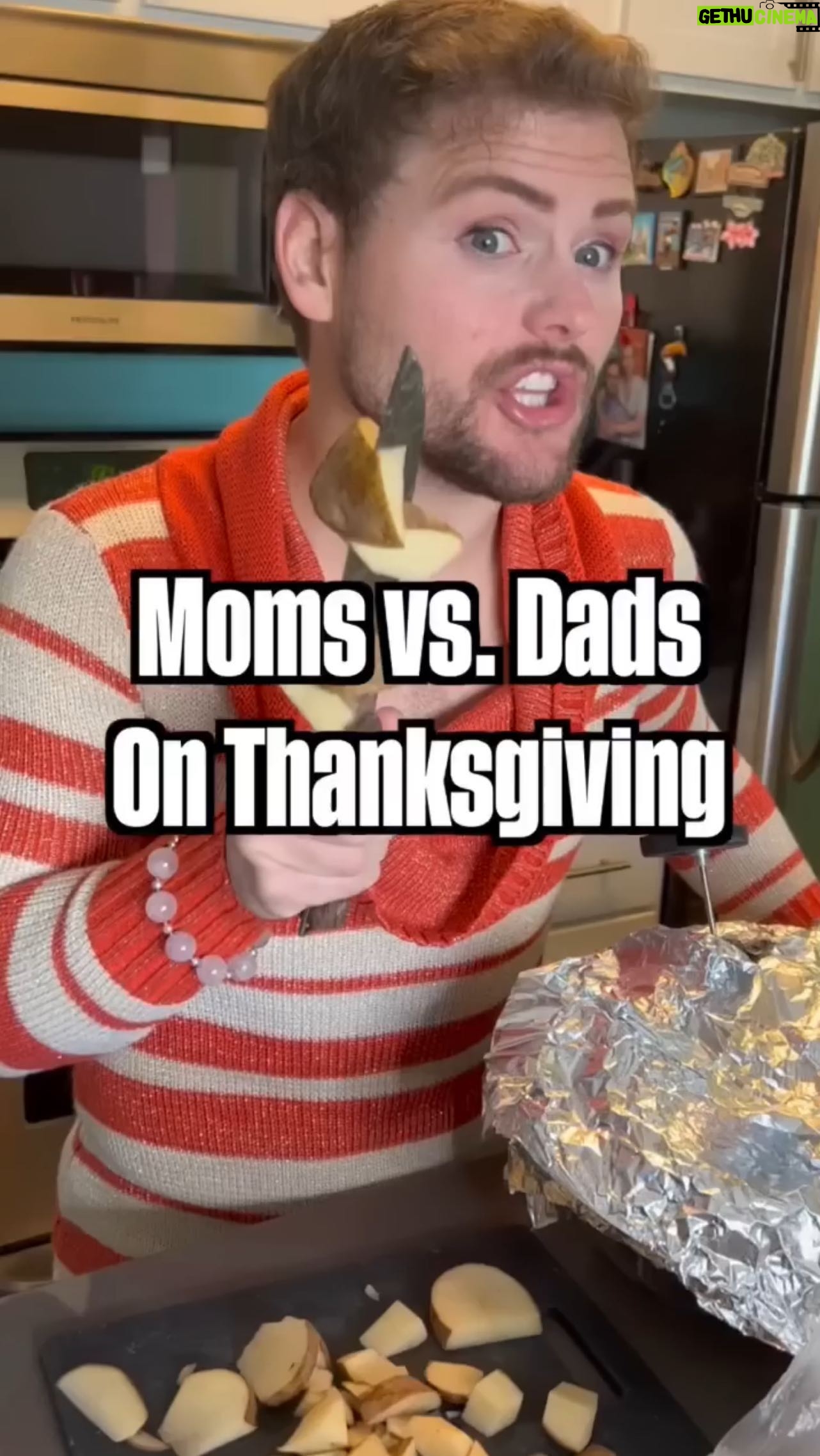 Drew Lynch - 174K Likes - More like thanks for nothing…
#thanksgiving #moms #dads #comedy