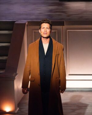 Drew Seeley Instagram - Come see why I look so confused all the time! #loveactuallylive TIX LINK IN BIO☝️🎄

@ftrlive, @thewallis, @loveactually #ftrlive, #thewallisbh