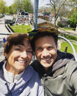 Drew Seeley Instagram - Love you mama! Hope you enjoyed revisiting Toronto Island today. What a tranquil place 🤩 Happy Mother’s Day @nancie7231