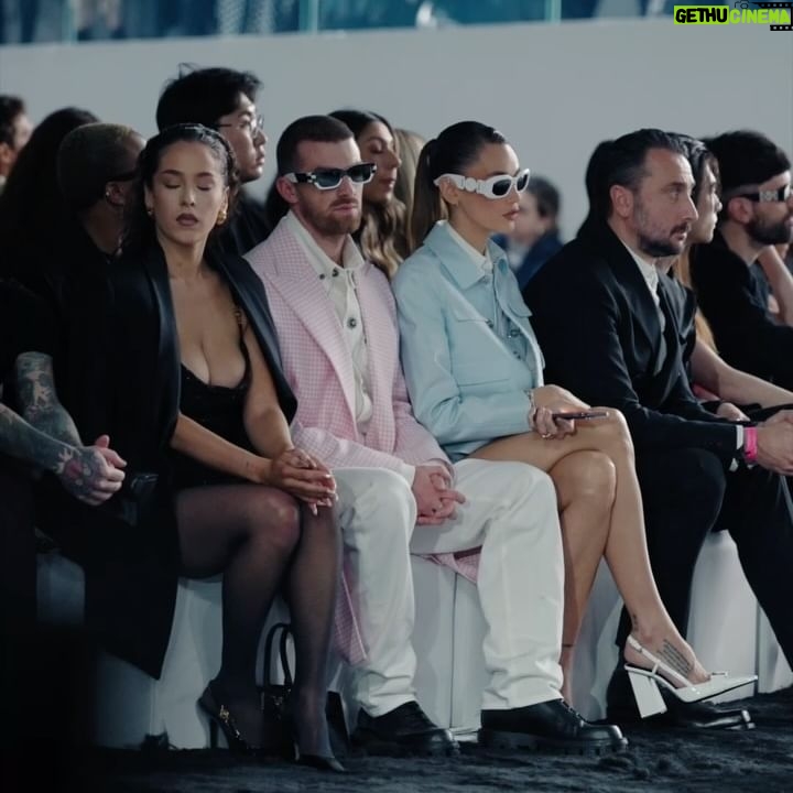 Drew Taggart - 36.4K Likes - Oooooo yaaa i have fully assimilated. I am fashion now. I don’t plan on smiling much any more. Thank you @versace for inviting us. What a badass show 🐍