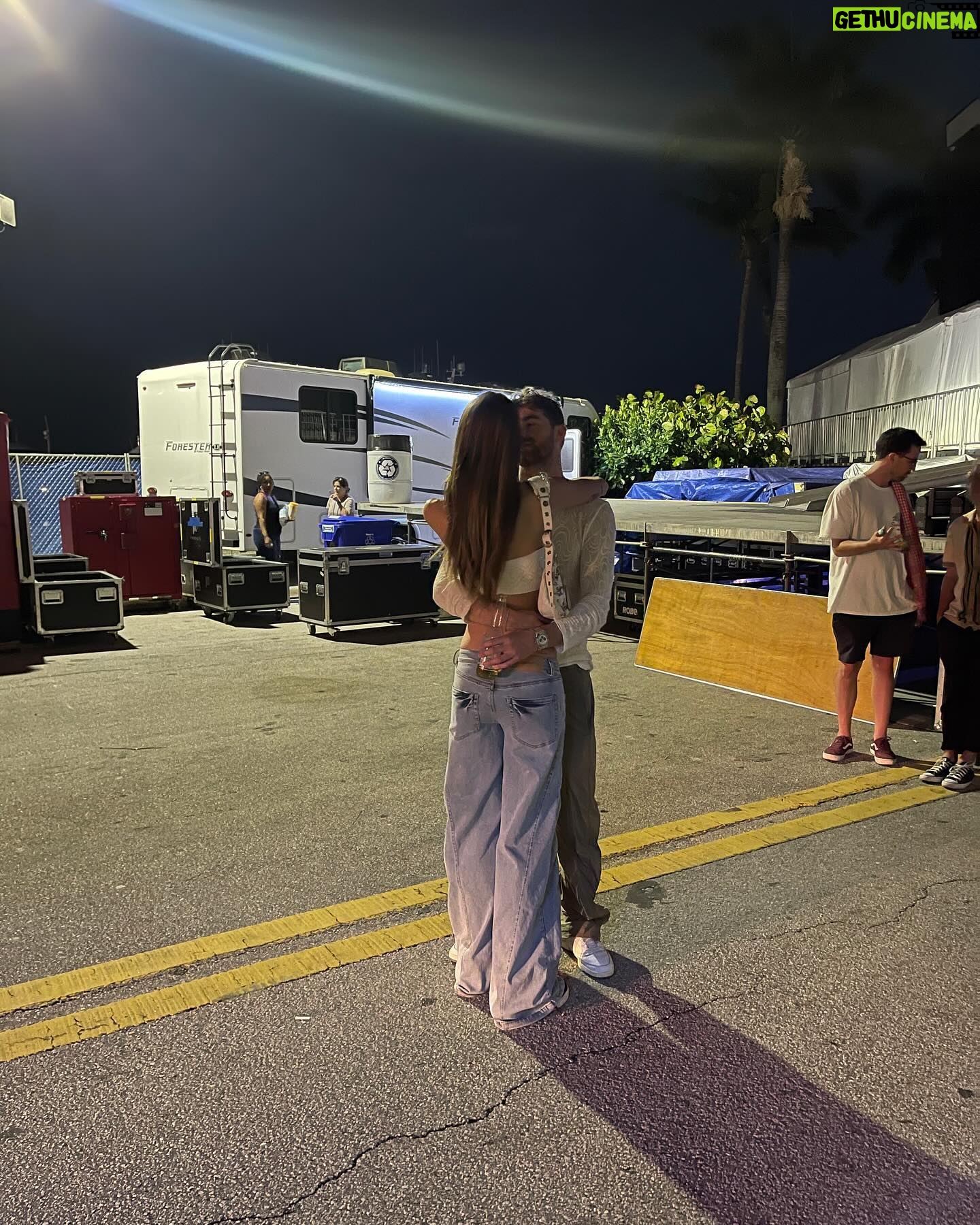 Drew Taggart - 75.2K Likes - I’m very happy to be in love with you 💕 thanks for loving me back. Let the cringe continue :)