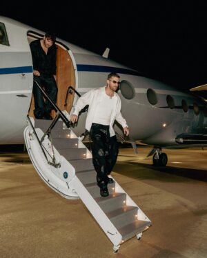 Drew Taggart Instagram - I’m out it’s out we out
