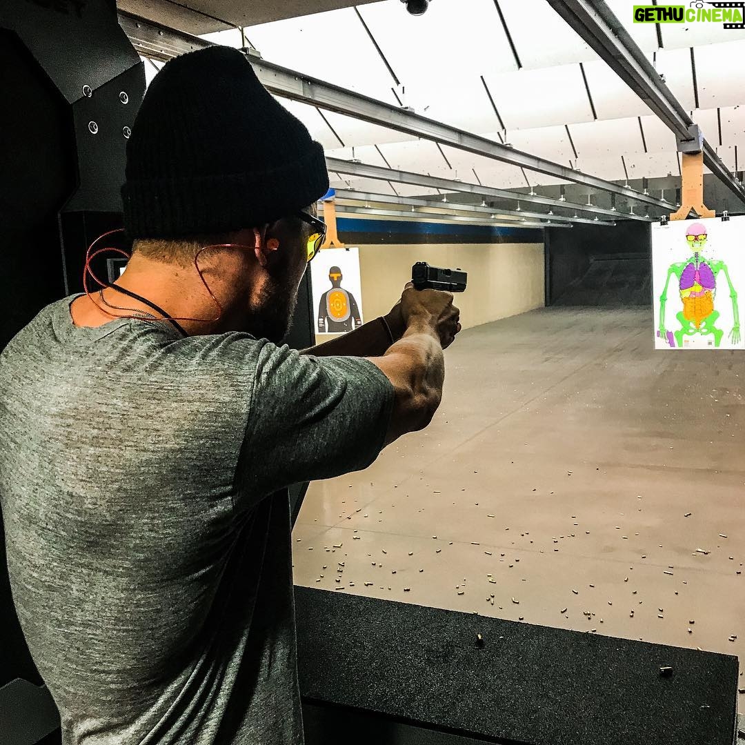 Drew Van Acker - 40.9K Likes - 🎯