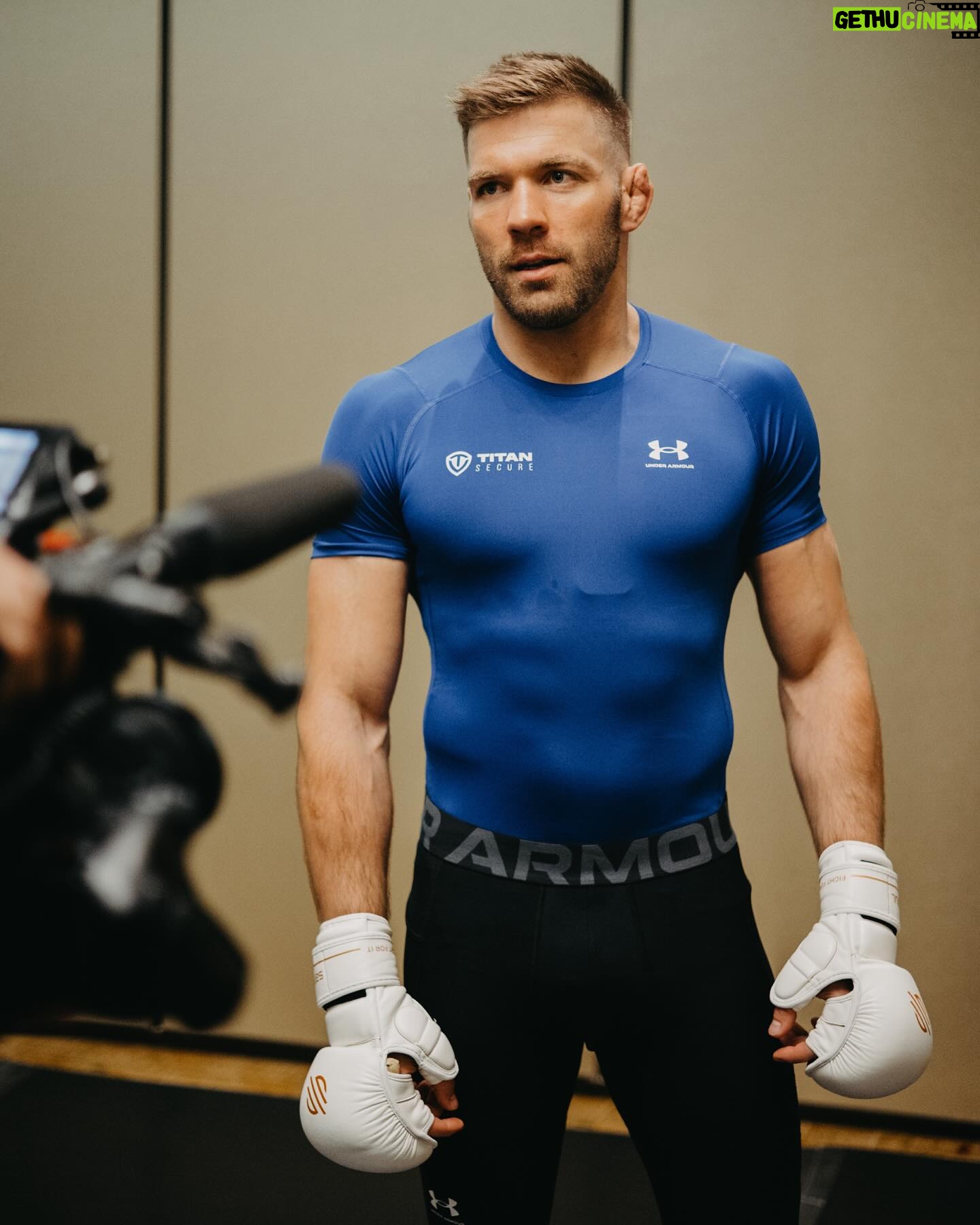 Dricus Du Plessis - 17.2K Likes - Industry Pioneers
STILLKNOCKS x @titansecuresa