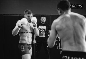 Dricus Du Plessis Instagram - That’s a wrap! 
Hard part of camp is in the books, prepare to see the best Stillknocks by far step in there 20 Jan. My coaches my team and everyone involved in this camp I will be forever grateful. Tonight we fly out to go get what I promised myself,  those who’ve always been in my corner and the Whole South Africa. 
I promise you I’m bringing home the @ufc MW title or I’ll die trying.
#stillknocks #preparetobeamazed #hulleweetniewatonsweetnie #prouflysouthafrican🇿🇦 #andnew👑
#winordietrying #UFC297🇨🇦