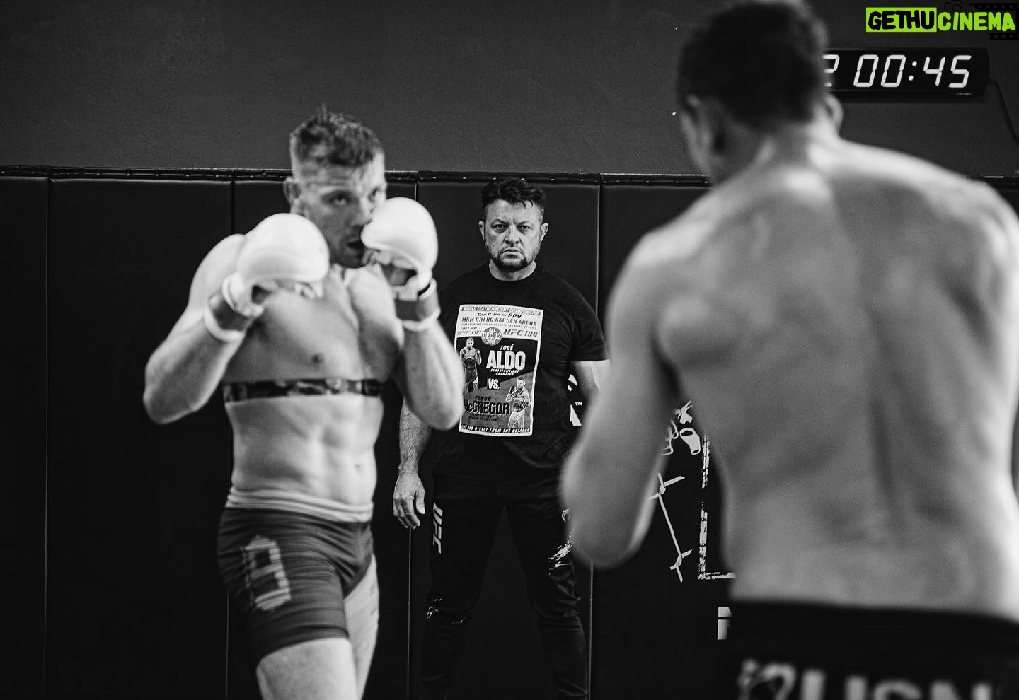 Dricus Du Plessis - 17.6K Likes - That’s a wrap!
Hard part of camp is in the books, prepare to see the best Stillknocks by far step in there 20 Jan. My coaches my team and everyone involved in this camp I will be forever grateful. Tonight we fly out to go get what I promised myself, those who’ve always been in my corner and the Whole South Africa.
I promise you I’m bringing home the @ufc MW title or I’ll die trying.
#stillknocks #preparetobeamazed #hulleweetniewatonsweetnie #prouflysouthafrican🇿🇦 #andnew👑
#winordietrying #UFC297🇨🇦