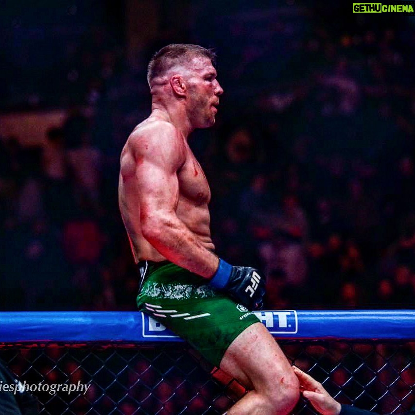 Dricus Du Plessis - 41.6K Likes - Looks like someone wants another beating in Aus..
I’m in, I also wouldn’t want to fight the king of Africa on home soil. Manifestations working good for you AGAIN!
#stillknocks #proudlysouthafrican🇿🇦 #preparetobeamazed #championoftheworld