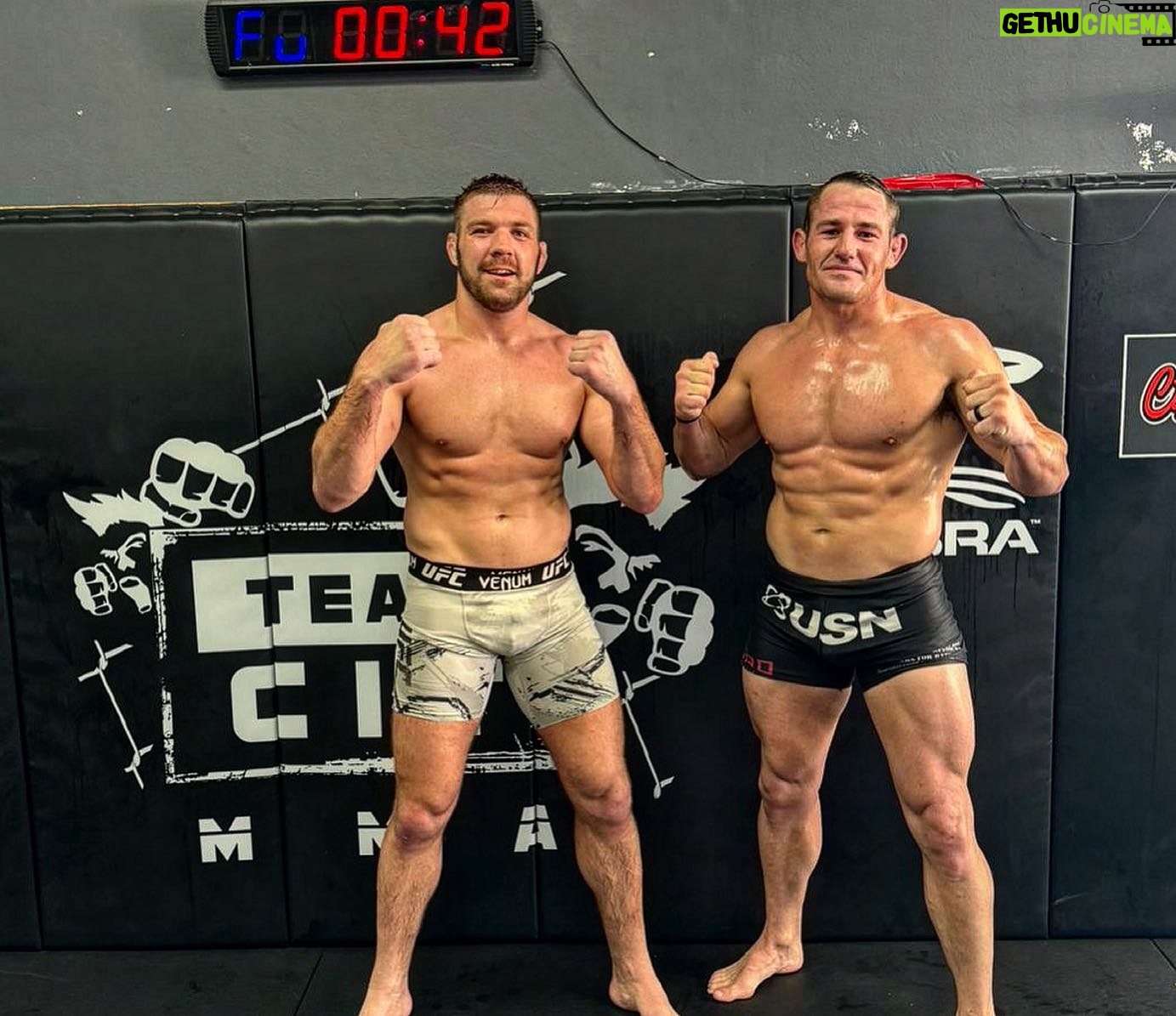Dricus Du Plessis - 17.3K Likes - Saturday Sparring with some next gen world champions!!
@cit_performanceinstitute