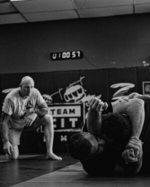 Dricus Du Plessis Instagram - So good to be back in full violence mode!
O they do not know what’s coming 
#stillknocks #preparetobeamazed #illshowyouhowgreatiam #trainhardfighteasy #proudlysouthafrican🇿🇦