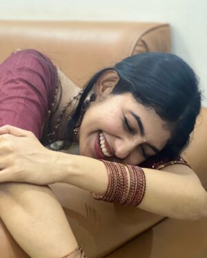Drishya Raghunath Instagram - Shivaratri dump ❣️

#shivaratri #ethnic #mallu #malayali #saree #drishya #drishyaraghunath #cousins #familytime