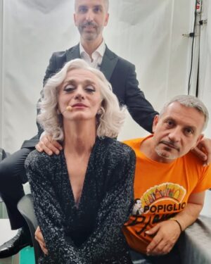 Drusilla Foer Instagram - STASERA UDINE! 

#ELEGANZISSIMA
