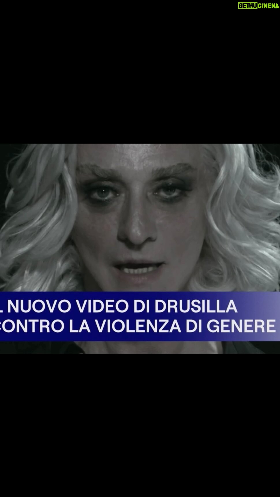 Drusilla Foer - 18.9K Likes - TANATOSI.
STOP ALLA VIOLENZA SULLE DONNE.
STOP ALLA VIOLENZA SU TUTTI.
.
.
Tanatosi è un brano del nuovo album “Dru” in uscita il 6 OTTOBRE.
#dru #drusillafoer