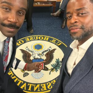 Dulé Hill Instagram - The arts are an integral part of who we are as a nation. It creates space for us to understand each other. Builds bridges for us to relate to each other. And opens us up to have empathy for each other. 

I was honored to join @thecreativecoalition in our nation’s capital a few days ago to advocate for the arts. Thank you to the National Endowment of the Arts @neaarts for all that you do. #AdvocateForTheArts #RightToBearArts #ArtIsPowerful