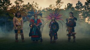 Dulé Hill Instagram - texas is a vast state you don’t automatically think of when it comes to the arts. but as a battleground for so many of america’s most pressing issues, the arts play an even more critical role. cue these 3 changemakers: an aztec dancer fighting to preserve her indigenous heritage @rainflowa; a blind painter fighting his own battle and for other disabled artists @yellowdogartbar; and an all latinx theatre company fighting for their cultural stories to be seen @caramiatheatre. all 3 of these courageous artists were called to the frontlines. to lead and open up pathways for the next generation of texans ⭐️ #ExpresswayPBS