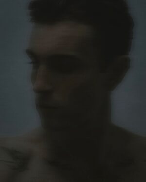 Duncan Laurence Instagram - Hey🖤