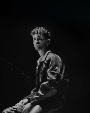 Duncan Laurence Instagram - I just arrived in Antwerp. I’m getting ready for my show tomorrow at @deromavzw. This tour has been incredible so far. Thank you for the love I feel every single night. I will cherish these moments forever. If you want to be there tomorrow, some tickets are still available. Just click the link in my bio, and hopefully, I will see you tomorrow ❤️
📸 @avelingsproducties