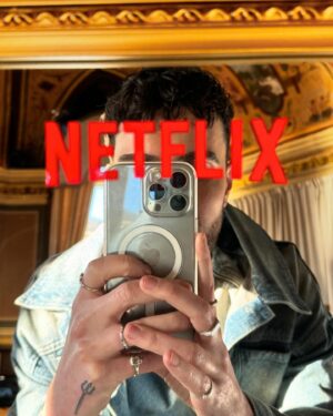 Duncan Laurence Instagram - Thank you @netflix for inviting me. @officialomar @edvinrydings I’m so happy I finally met you two in person. Both of you are absolutely amazing. I’m so happy and honored Young Royals used Arcade in that heartbreaking scene (ep 5, season 3 if you’re curious but pls do watch the whole things cause it’s just so beautiful). ❤️