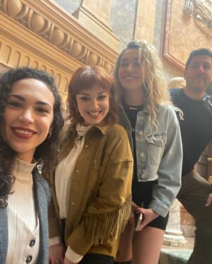 Dunia Rodríguez Instagram - Mucho amor y muchas vidas 🕯️ 💖 🍃