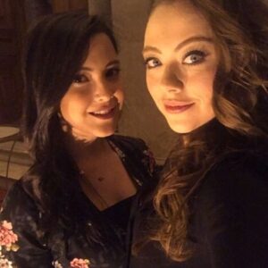 Duygu Gürcan Instagram - Naime Vs Hatice 😋 
Dostluk eski, köklü.. 🙏