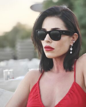 Duygu Şen Instagram - The Lady in Red 📸 by @emredolcel