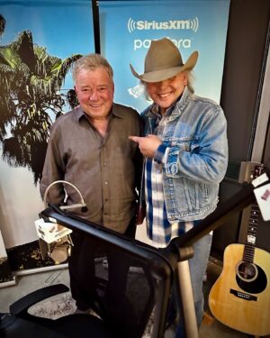 Dwight Yoakam Instagram - Missed this week’s new Greater Bakersfield episode with @williamshatner? No worries! You can catch it again tomorrow on Dwight Yoakam & The Bakersfield Beat on @siriusxm radio (ch. 349) at 4pm PT / 7pm ET. 

- D Team 

#dwightyoakam #williamshatner #greaterbakersfield #dwightyoakamandthebakersfieldbeat 

📸: Via Entertainment Productions