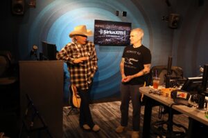 Dwight Yoakam Instagram - It’s always a pleasure to have Henry Rollins on Greater Bakersfield! On this week’s episode, Dwight will be joined by Henry for the first part of their interview. Tune into Dwight Yoakam & The Bakersfield Beat on @SiriusXM radio (ch. 349) today at 4pm PT / 7pm ET. 

- D Team

#dwightyoakam #henryrollins #greaterbakersfield #dwightyoakamandthebakersfieldbeat #rollinsband

📸: @emily.joyce.photography
