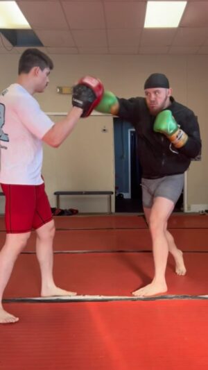 Dylan Budka Instagram - Comfort the uncomfortable.

@soulcityboxing x @demolition_fight_team