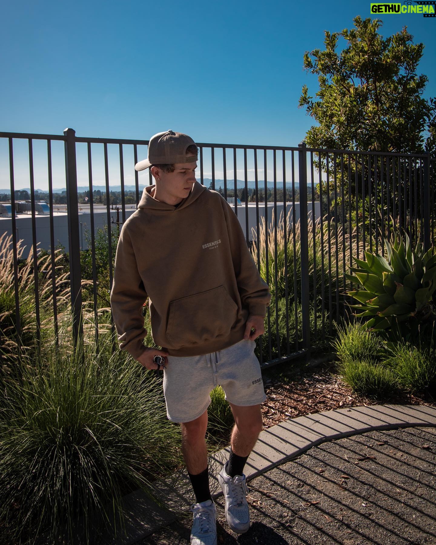 Dylan Hartman - 22.2K Likes - self-made
