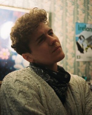 Dylan Llewellyn Instagram - Back in Ireland baby!
Shot by my on set photography bestie @louisadodgeharland camera A. 
#35mm #derrygirls