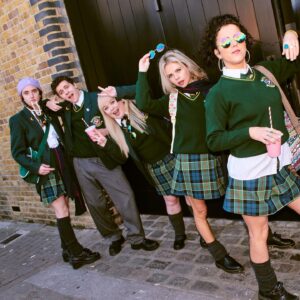 Dylan Llewellyn Instagram - Here we goooo! Tonight 9:15pm @channel4 #derrygirls #season3